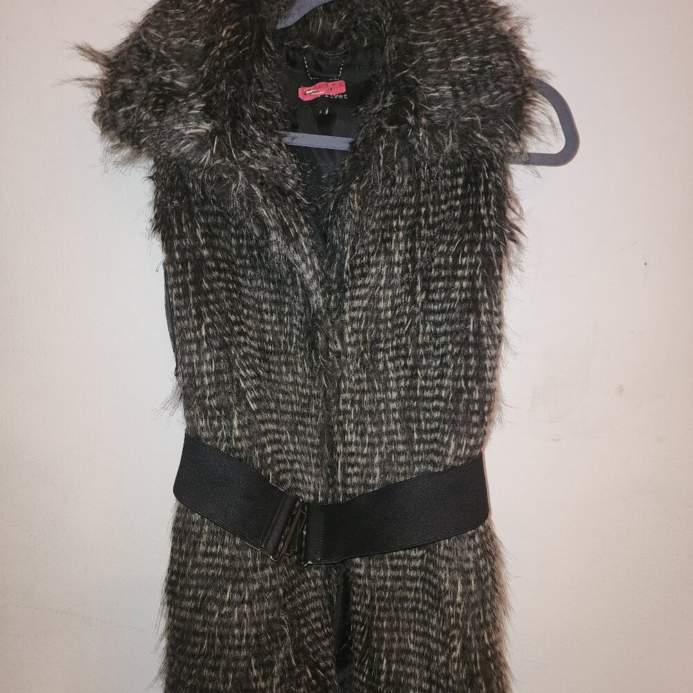 Wilson's Leather Faux Fur Vest with Belt